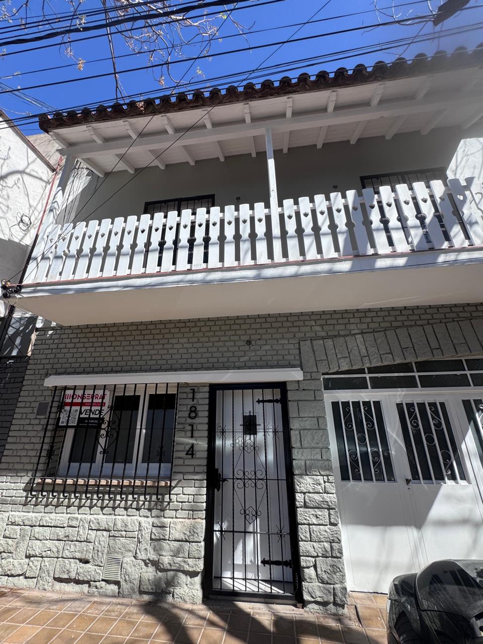 Alquiler de Casa 100% Remodelada en Barrio Bombal.